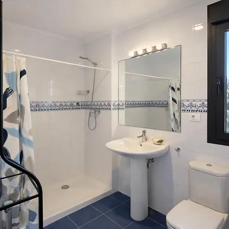 Casa En Llanes Con Jardin - Huergo Mar Y Playa