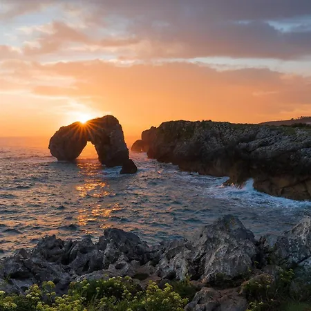 Casa En Llanes Con Jardin - Huergo Mar Y Playa Nyaraló Nueva de Llanes
